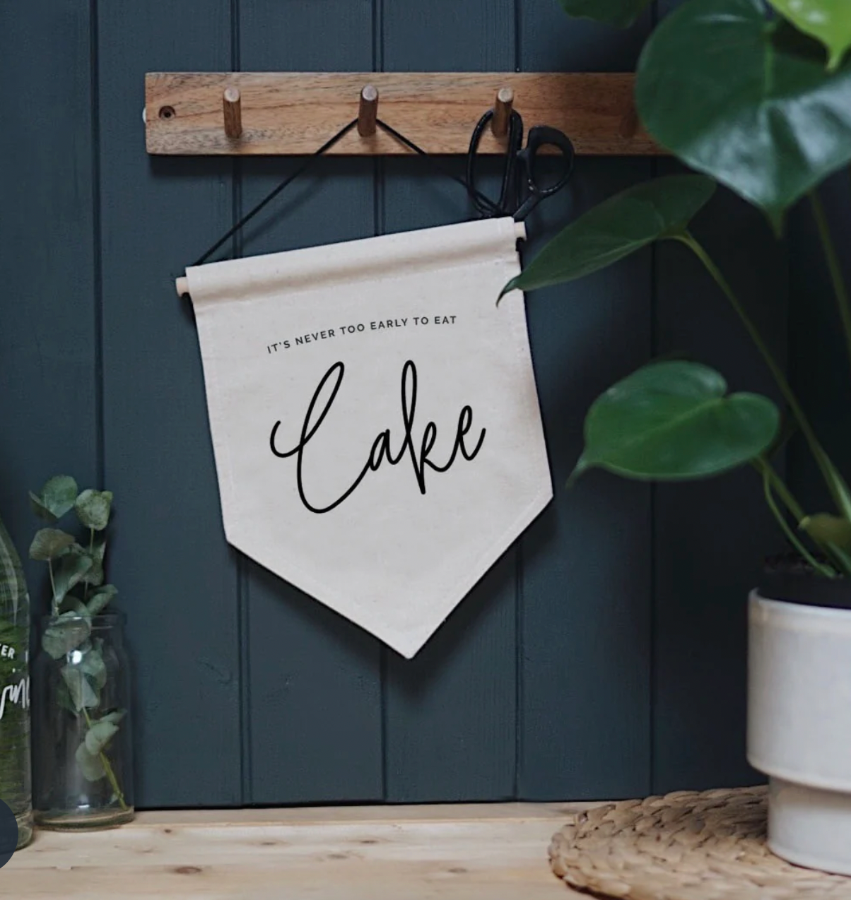 The Cake Classic Banner // Seconds