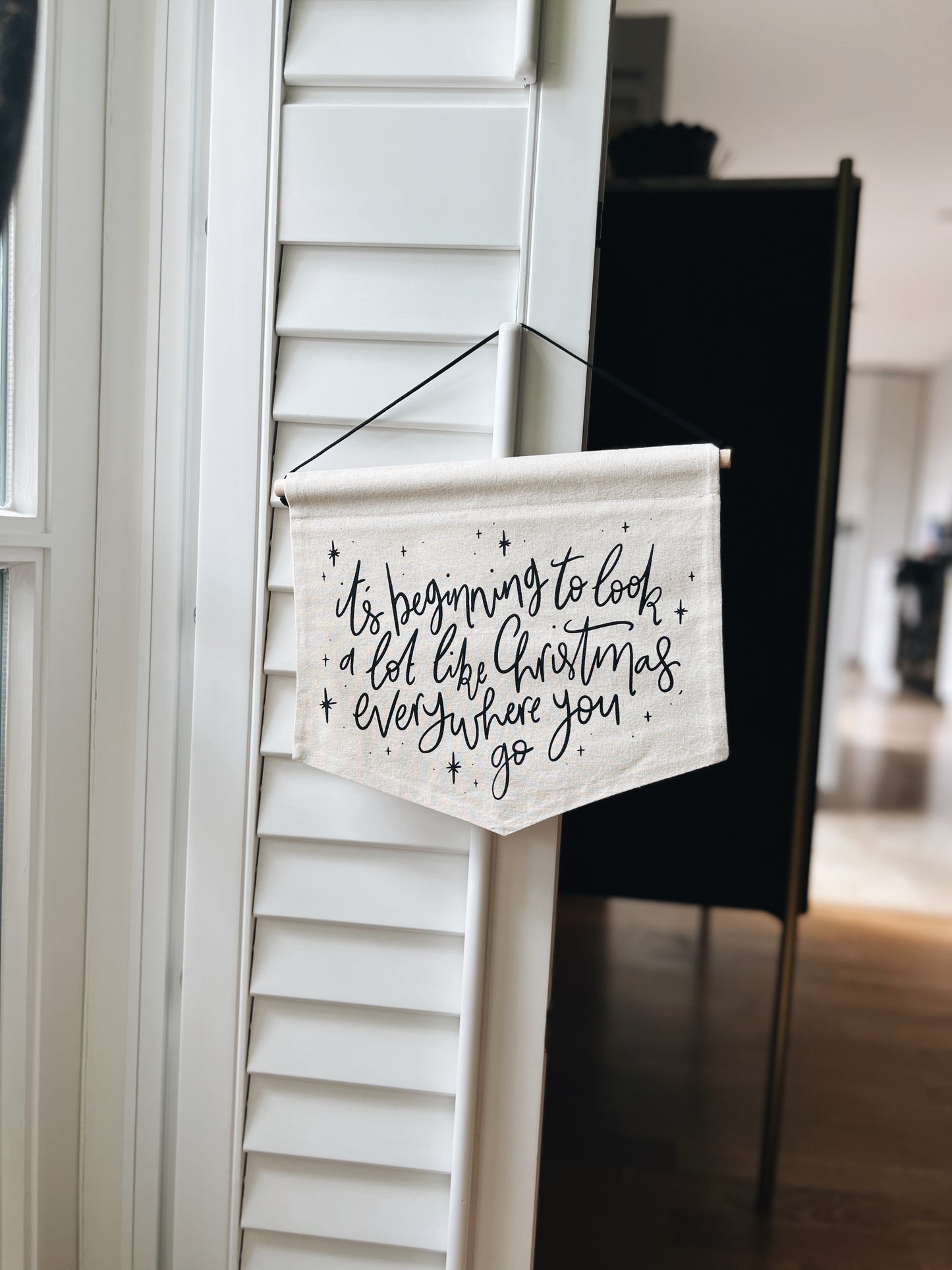 Beginning To Look A Lot Like Christmas Banner // Discontinued